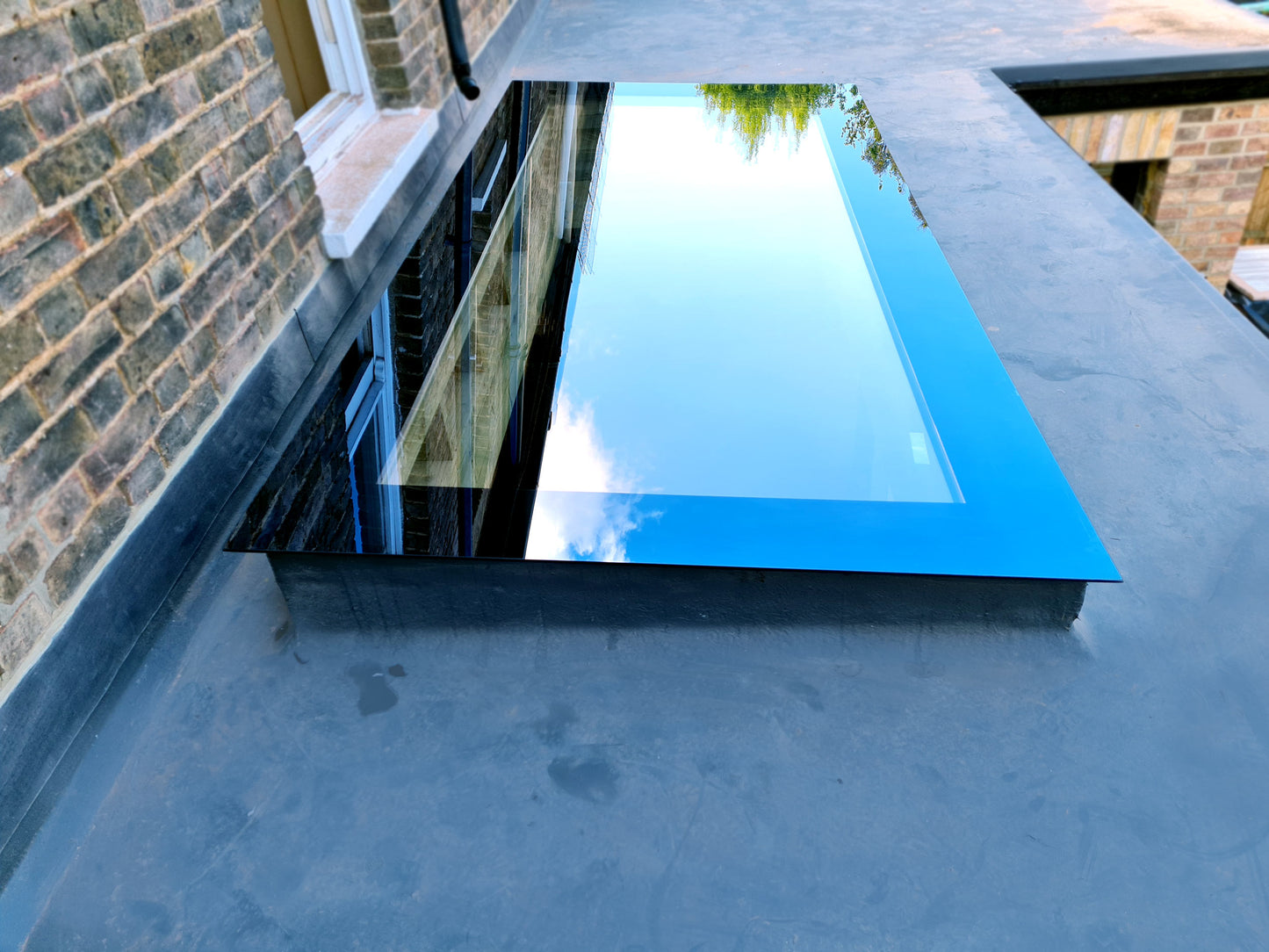 Frameless Flat Roof Skylight - Triple Glazed