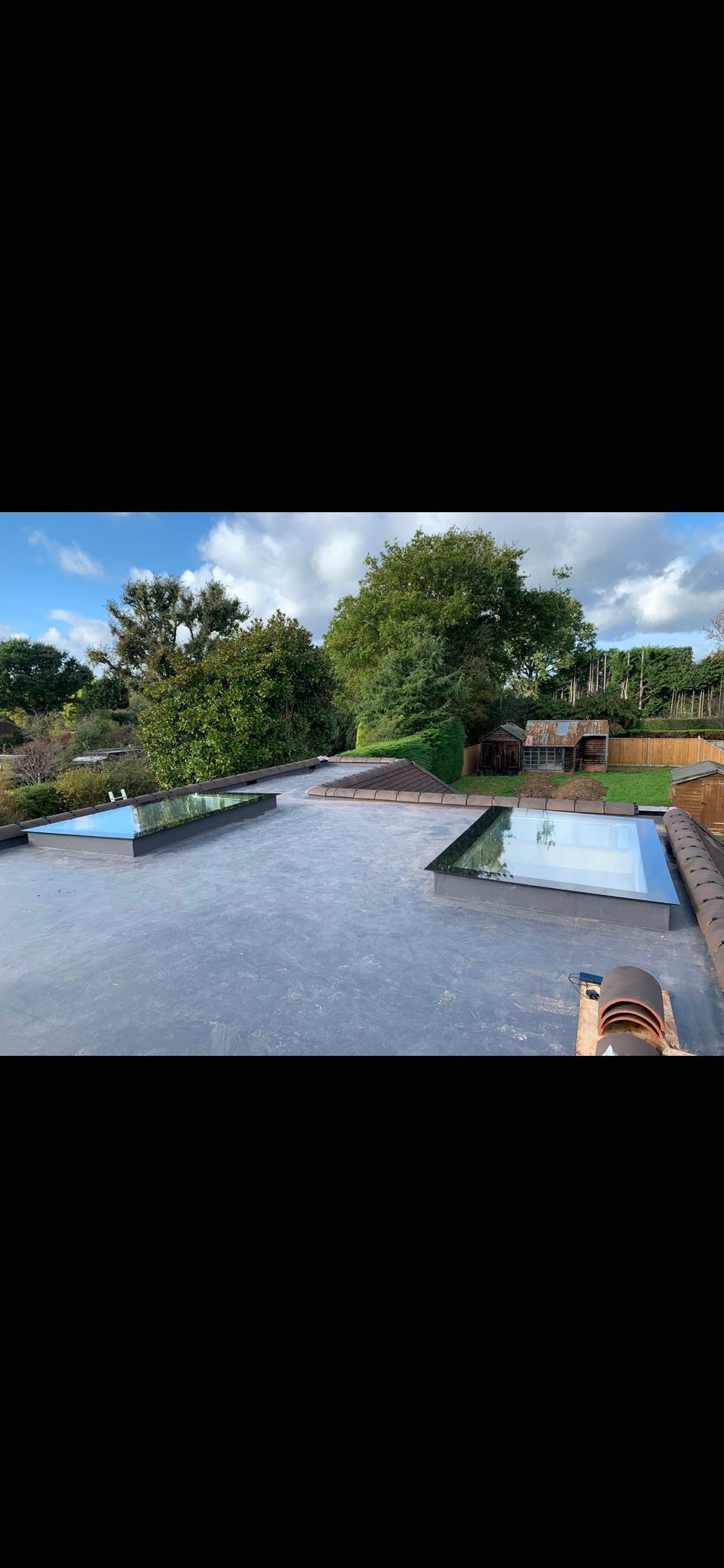 Frameless Flat Roof Skylight - Triple Glazed