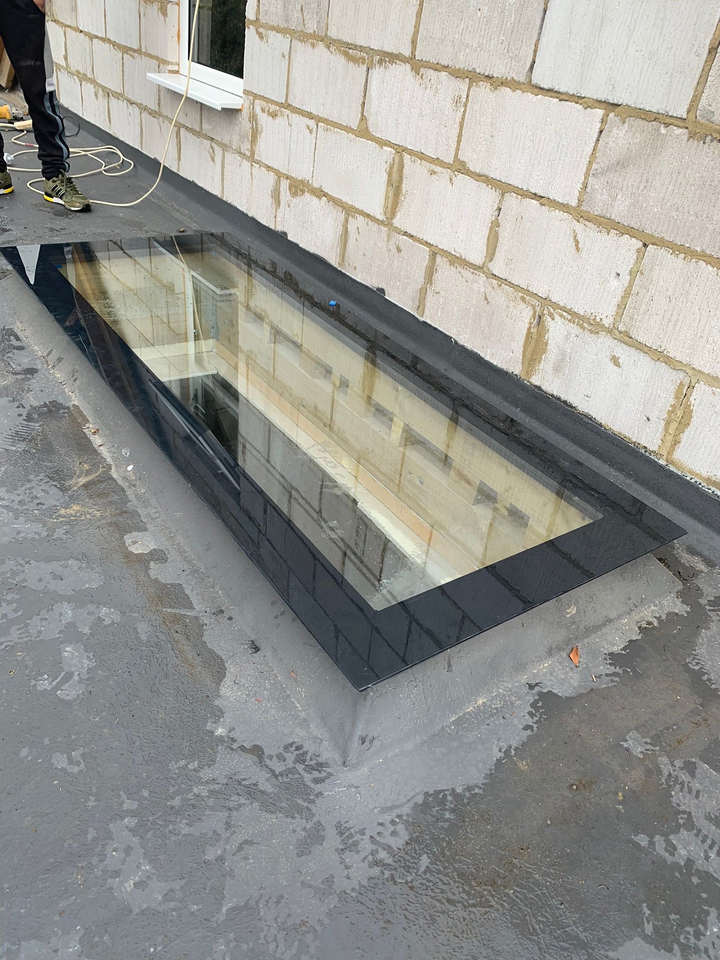 Frameless Flat Roof Skylight - Triple Glazed